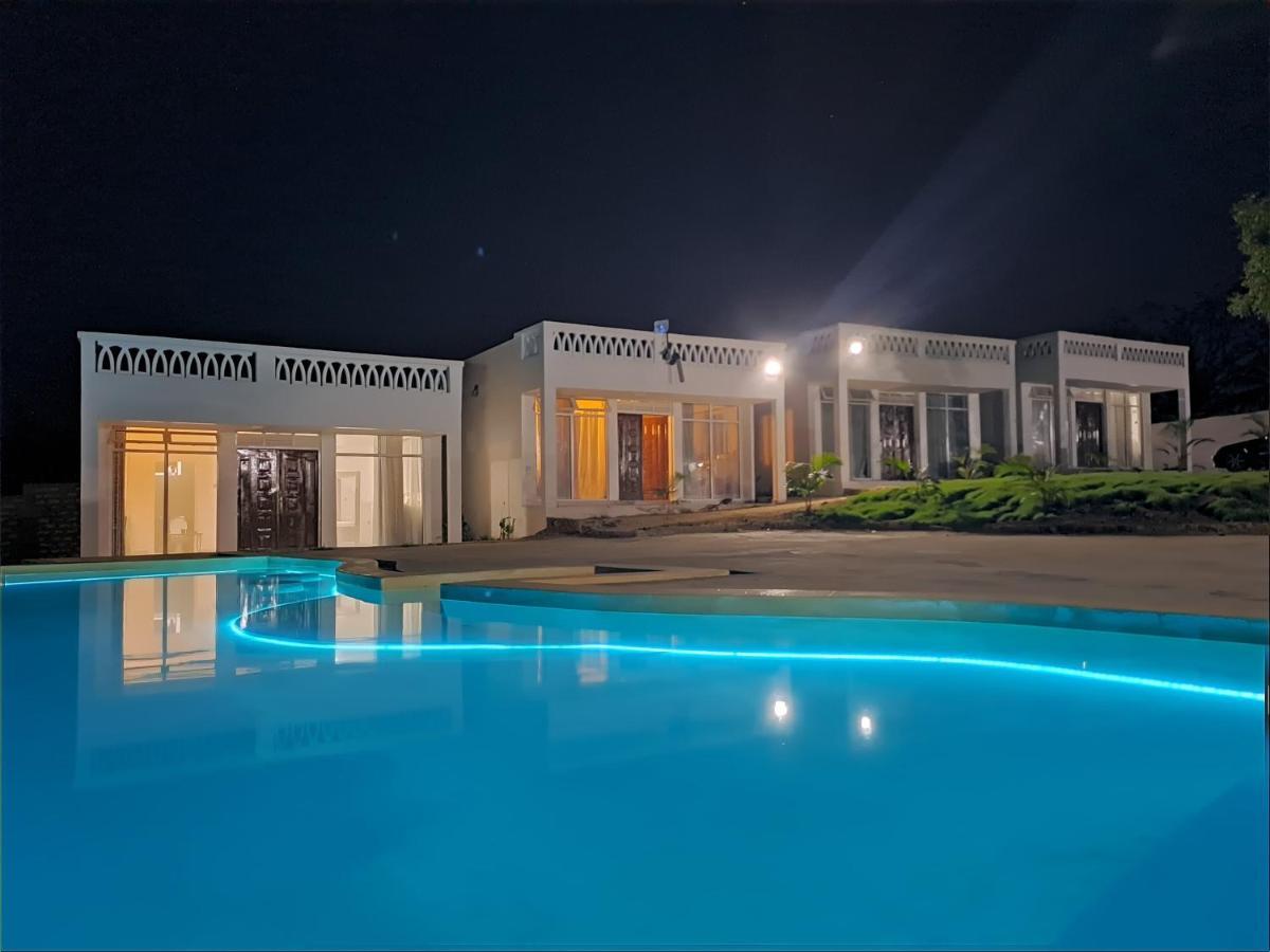 Cave Diani Holiday Apartments Playa de Diani Exterior foto