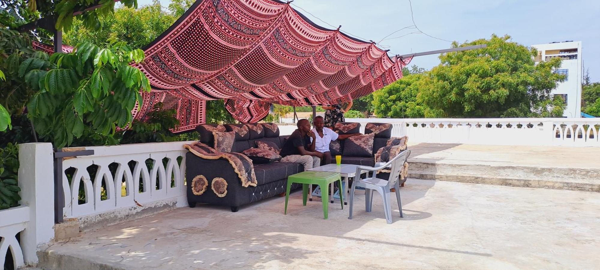 Cave Diani Holiday Apartments Playa de Diani Exterior foto