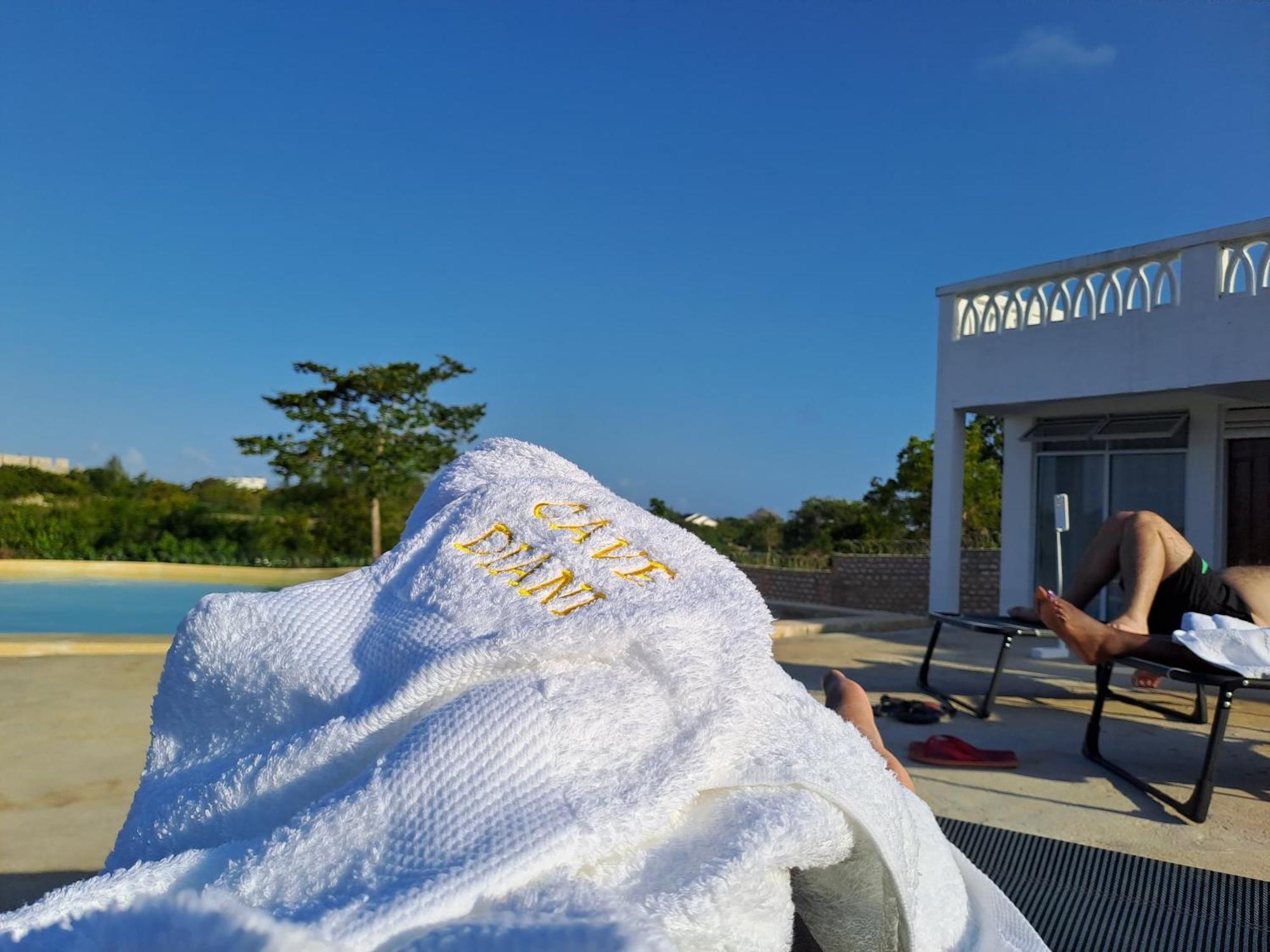 Cave Diani Holiday Apartments Playa de Diani Exterior foto